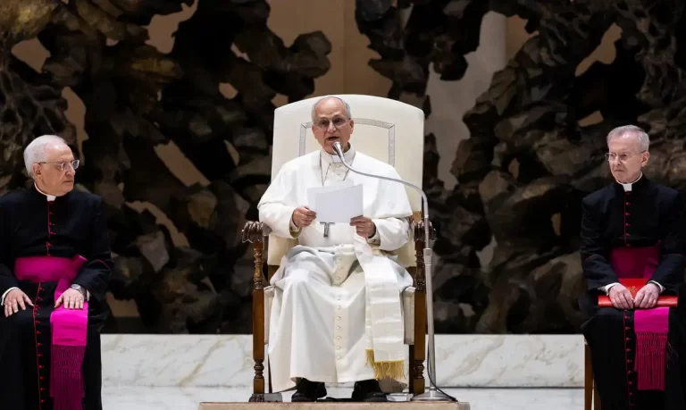 Leia mais sobre o artigo Papa Leão XIV condena uso da fome como arma de guerra em meio à crise humanitária em Gaza