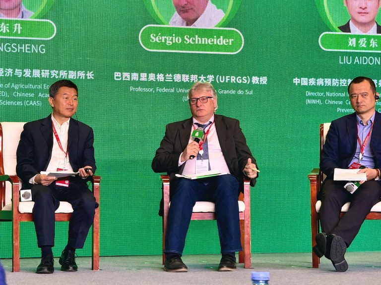 Sergio Schneider na WAFI