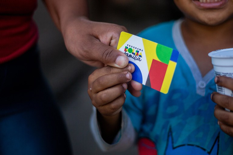 Leia mais sobre o artigo Em 12 anos, quase metade dos jovens do Bolsa Família atingiu a autonomia e deixou o Cadastro Único, revela pesquisa