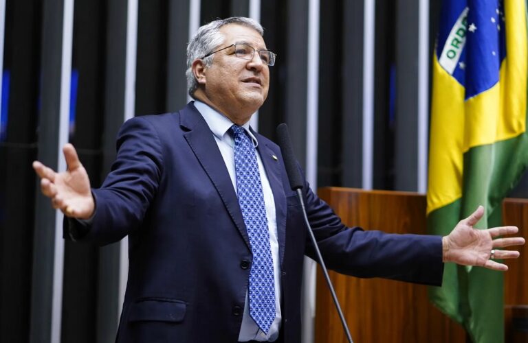 Leia mais sobre o artigo Brasil apresenta proposta à OMS para proibir a venda de alimentos ultraprocessados a crianças