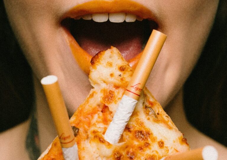 Leia mais sobre o artigo Gigantes do tabaco ajudaram a desenvolver os alimentos ultraprocessados, criando produtos nocivos e potencialmente viciantes
