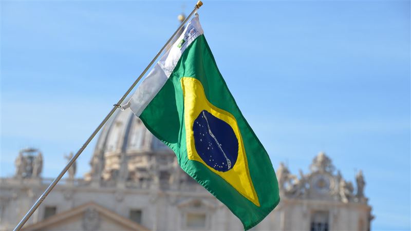 Leia mais sobre o artigo Brasil avança com proposta para restringir a comercialização de alimentos ultraprocessados